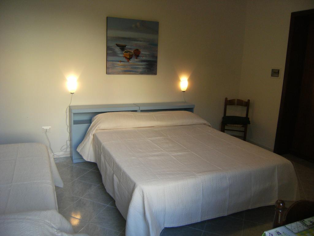 Blu Mare Hotell Ponza Exteriör bild